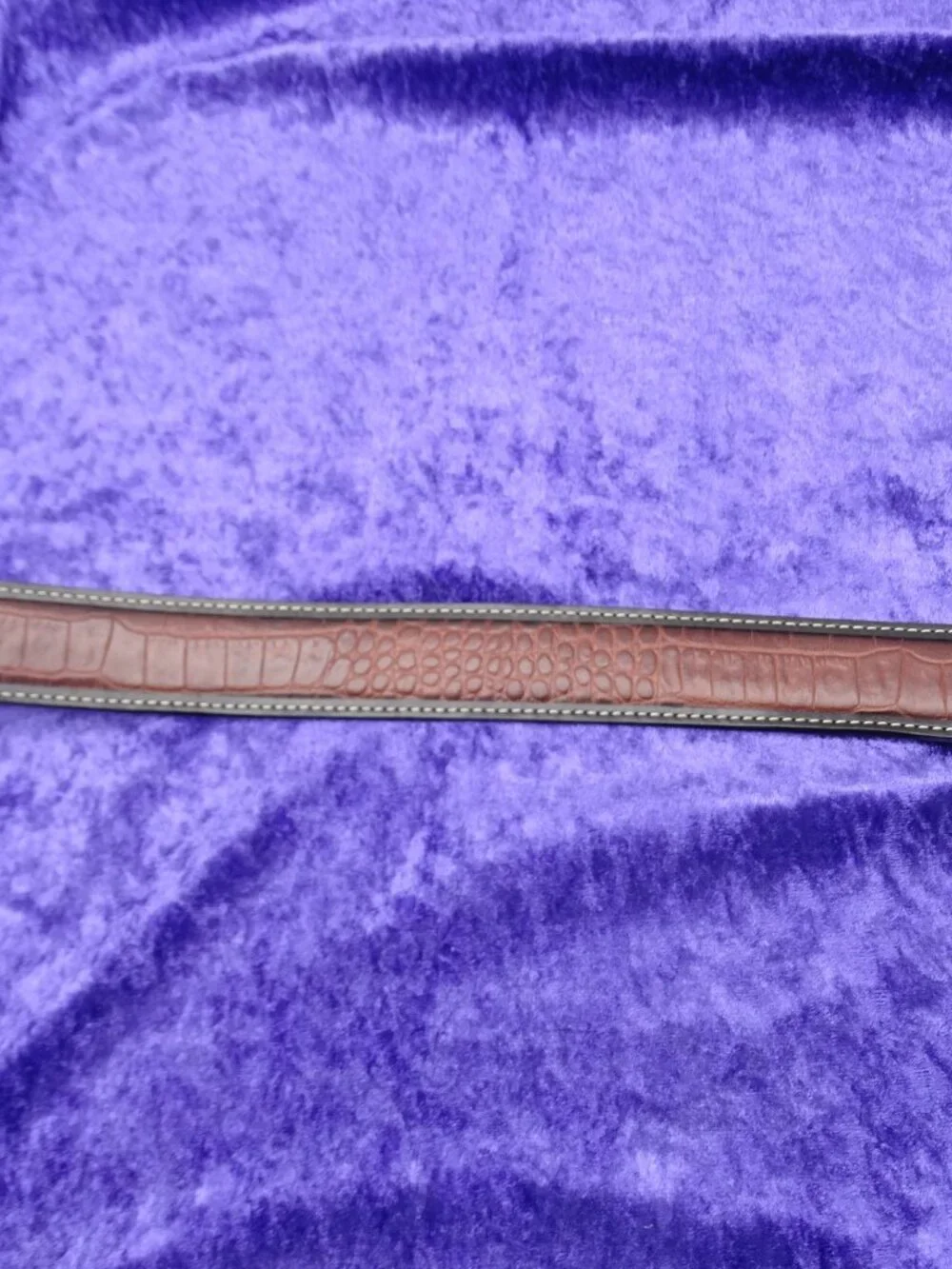 Tommy Bahama Genuine Top Grain Leather Brown Belt Size 38 Alligator Embossed